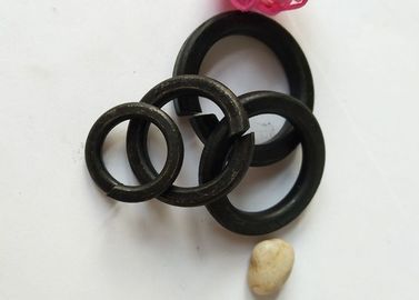 4.8 ग्रेड उच्च शक्ति फ्लैट स्टील स्प्रिंग वाशर काले रंग विरोधी कंपन M5 ~ M56